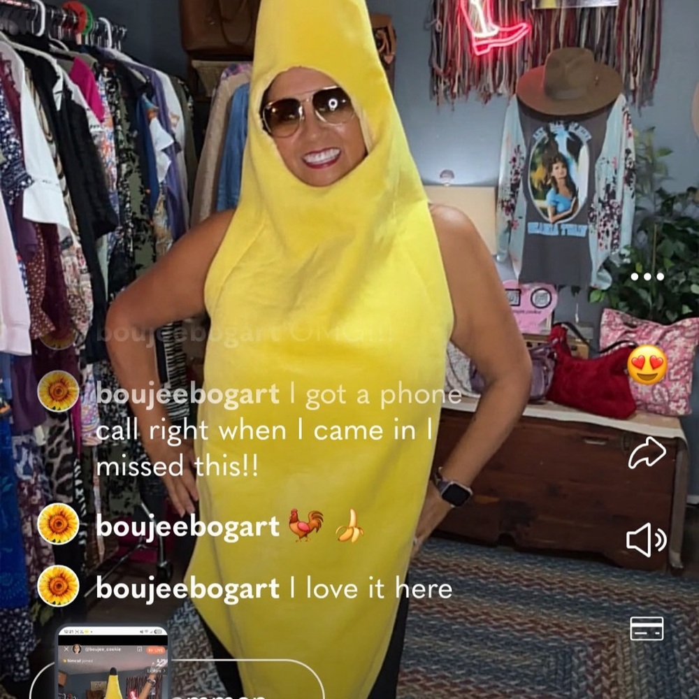 BOUJEE_COOKIE is live! Come say Hi! 😘 - Picture 9 of 10